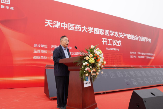 人手里拿着伞AI 生成的内容可能不正确。